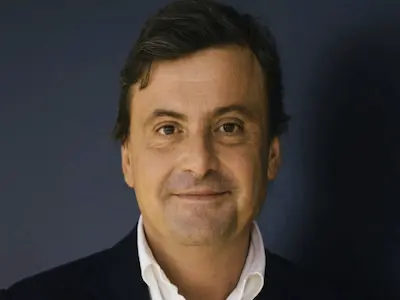 Carlo Calenda raccomanda Savona Trade 9.1